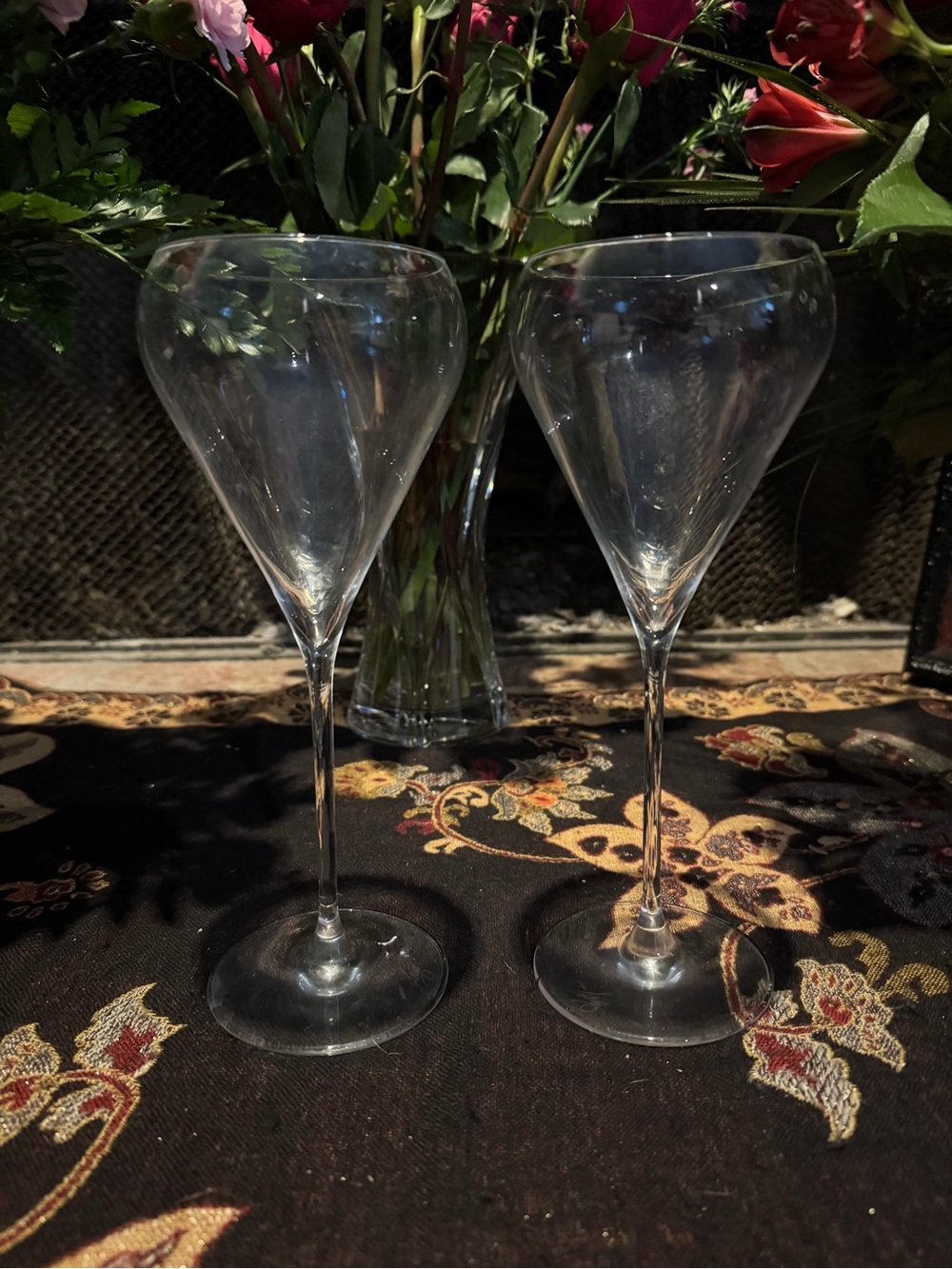 Classic Crystal Cut Saint Louis 2 Champagne Sparkling Wine Glasses 9" France